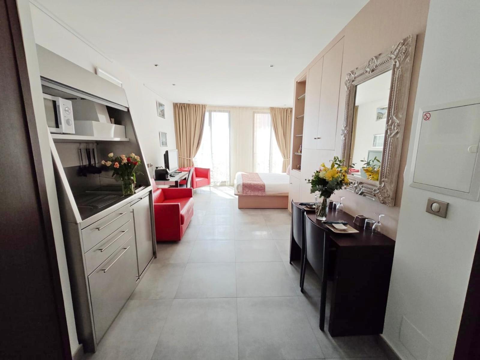 Cassis Loc - Chambre Meublee Luaran gambar