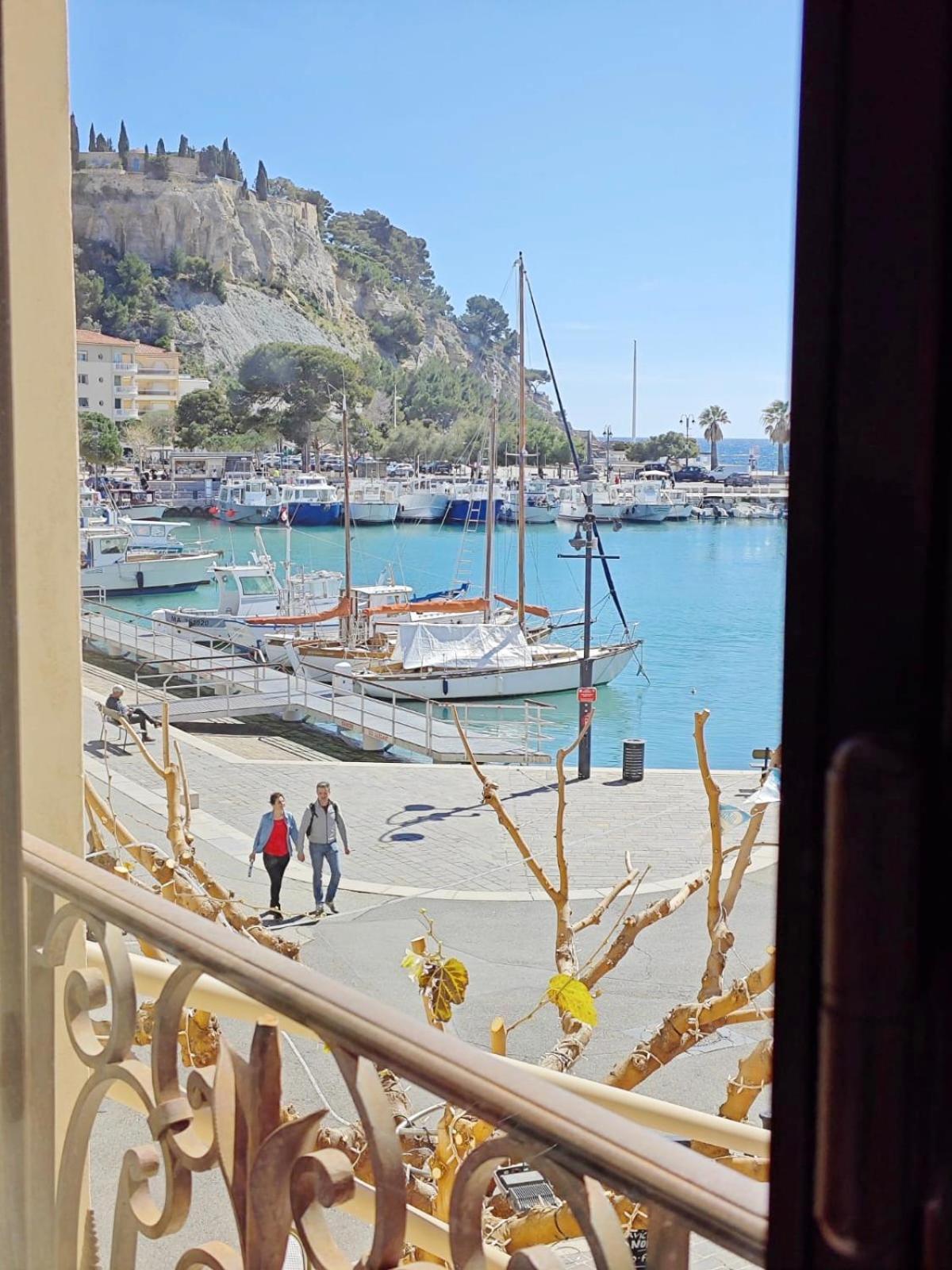 Cassis Loc - Chambre Meublee Luaran gambar